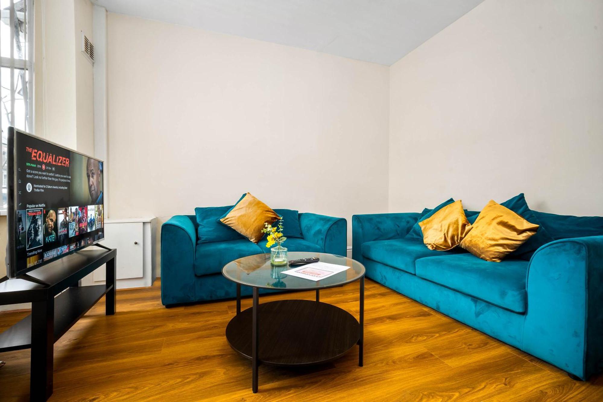 3 Bed House For Contractors & Families And Free Parking Villa เบอร์มิงแฮม ภายนอก รูปภาพ